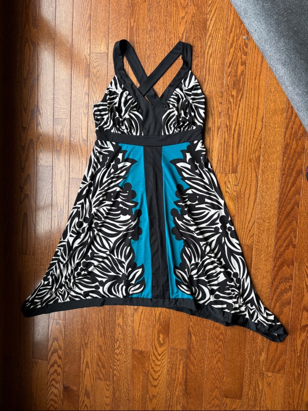 INC International Concepts Black and White Zebra Dress with Teal Panels